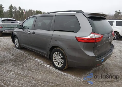 2016 Toyota Sienna Xle 8 Passenger z USA, uszkodzony, nr VIN 5TDYK3DC0GS765316